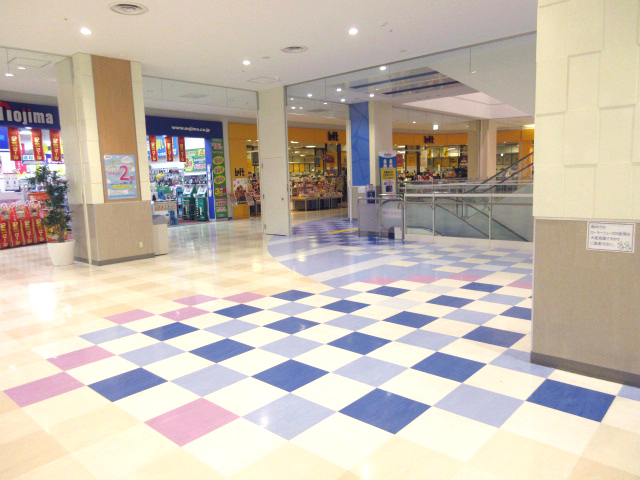 アリオ北砂 ポップアップストア等の催事イベント利用に適した書店前の2fイベントスペース