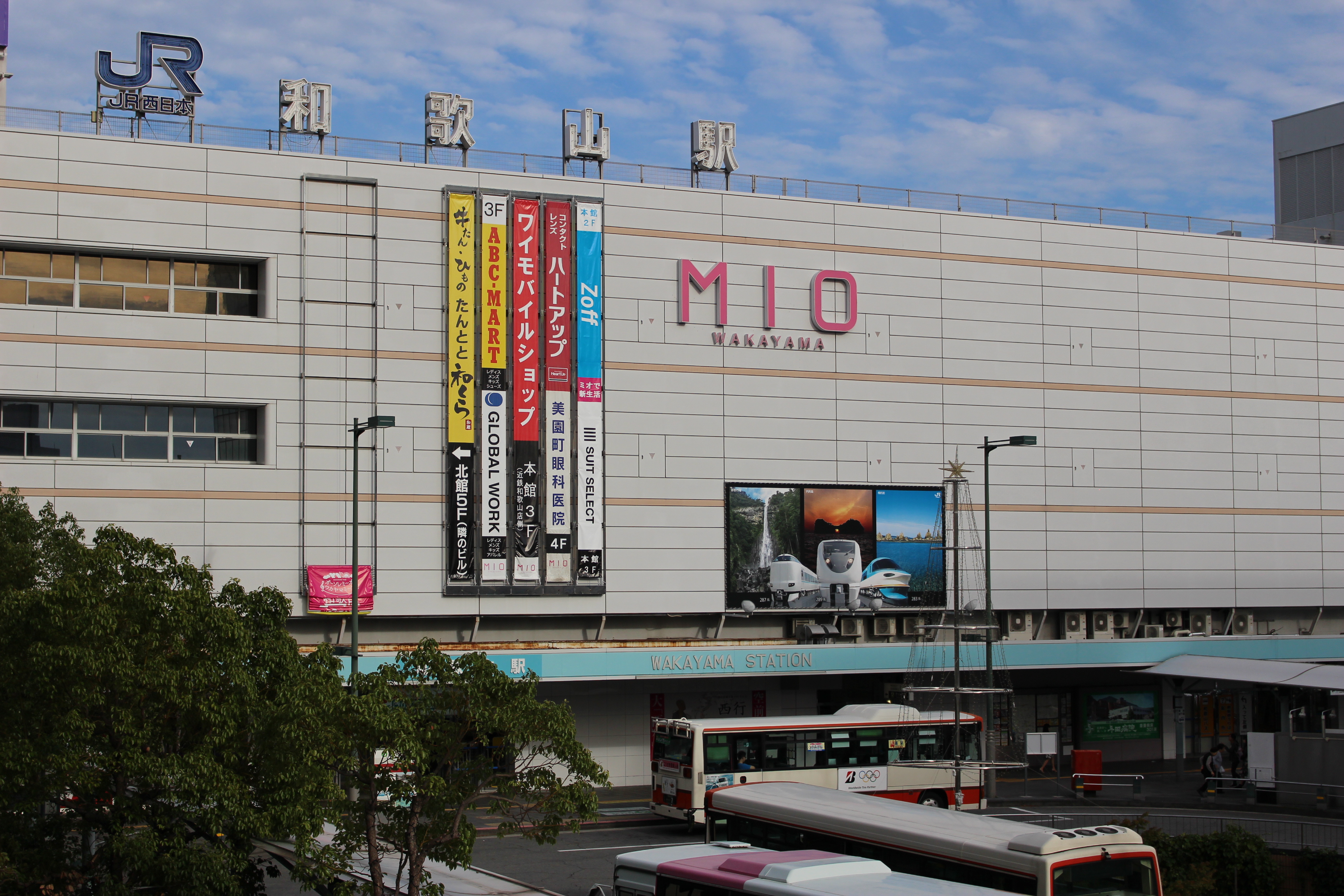 和歌山ミオ イベント利用に適した 北館エスカレーター側のスペース