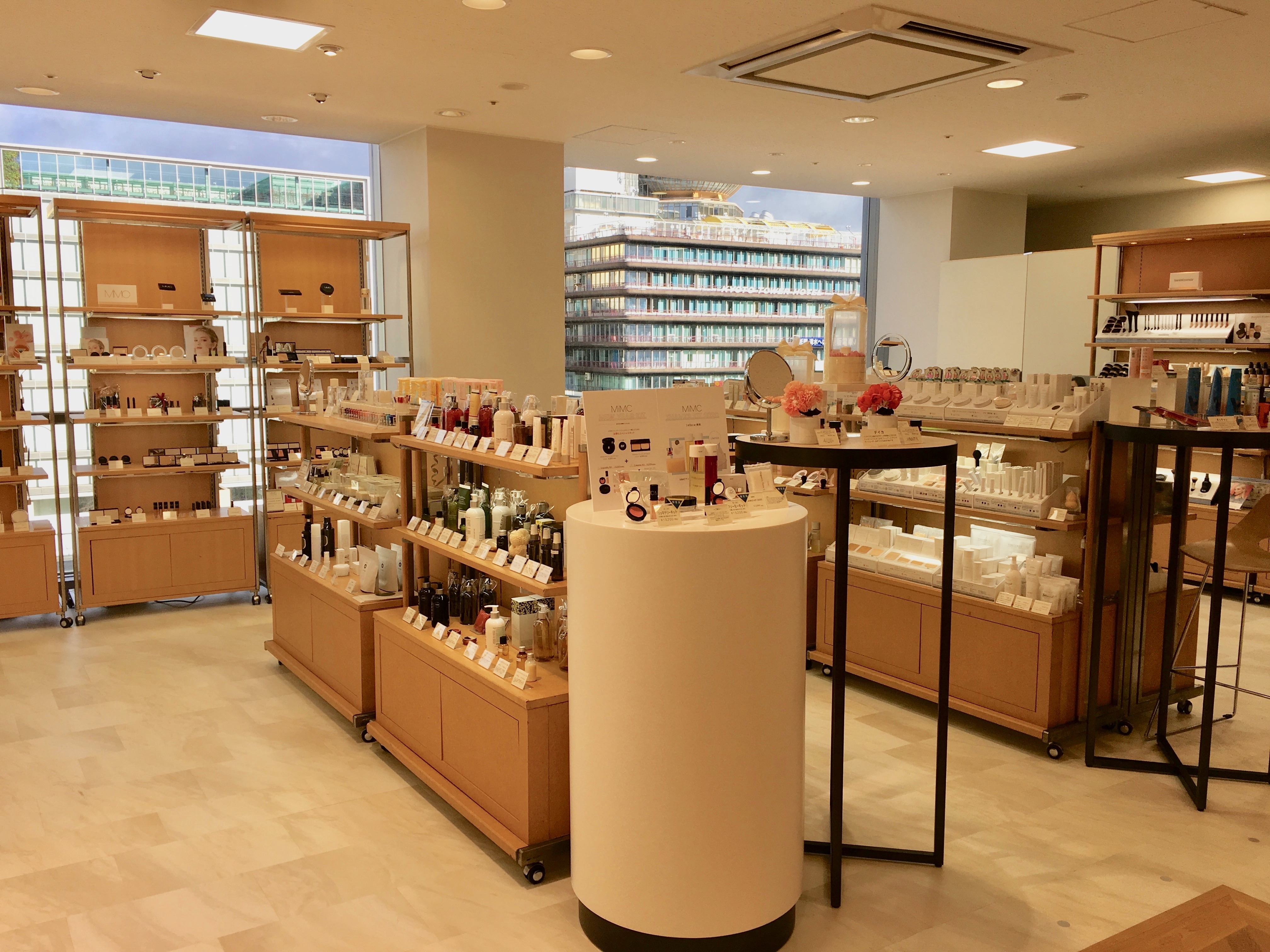 ジェイアール京都伊勢丹 ポップアップストアに適した百貨店内の3f店舗スペース